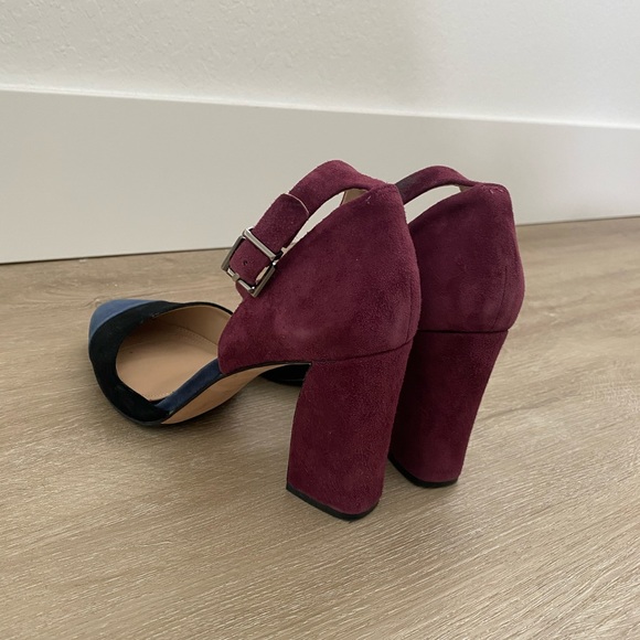 BCBGMaxAzria tri-colored heel - Picture 4 of 4